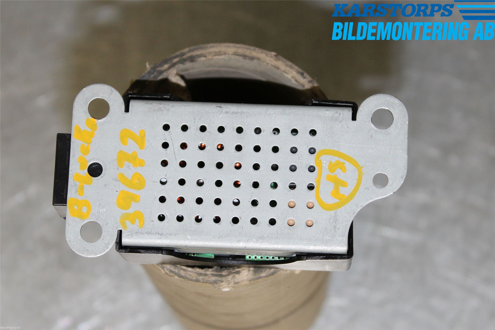 Volkswagen VW GOLF VI 09-13 Stereo Antenneforsterker