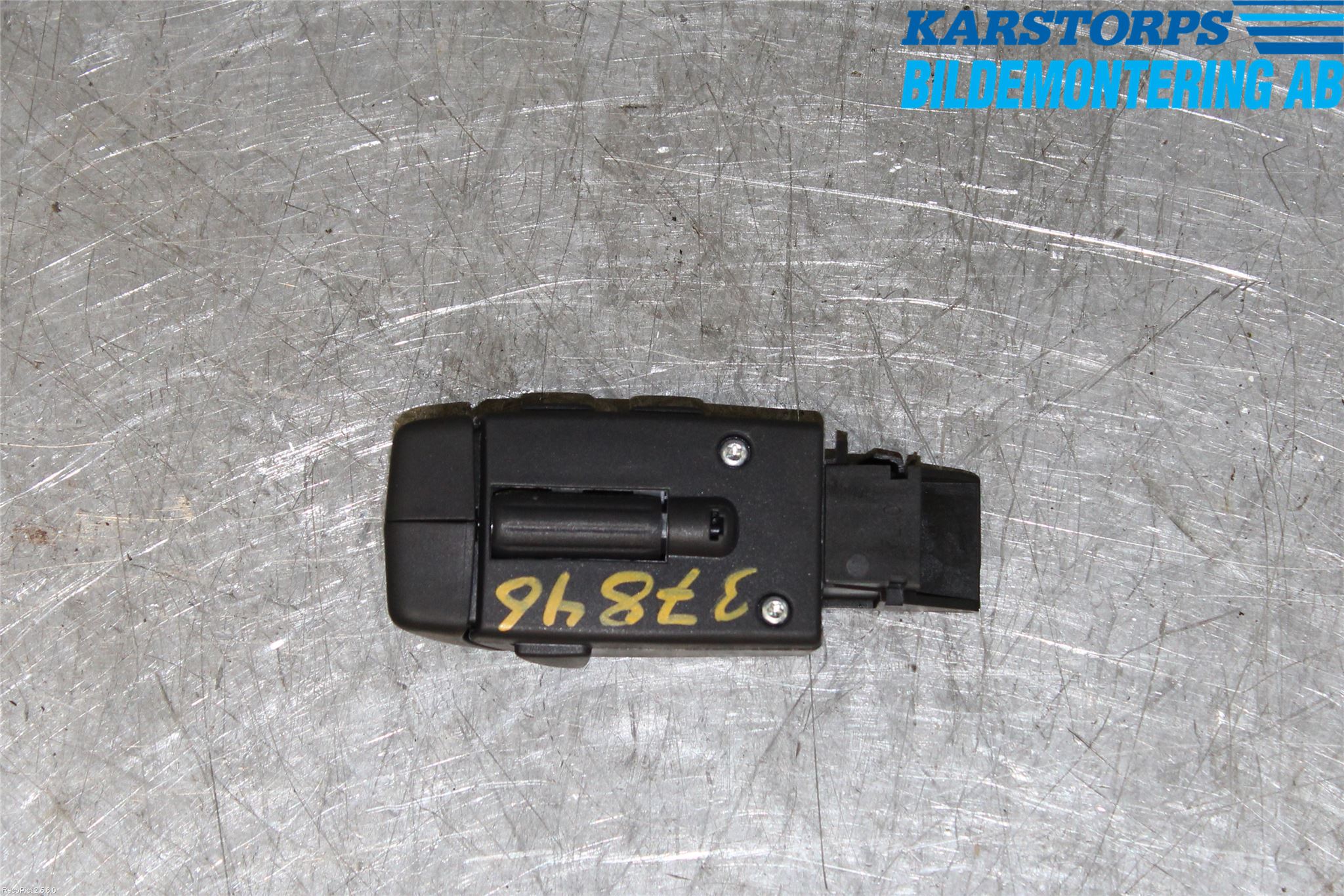 Renault CLIO II 01-08 Bryter Ratt Radio-Stereo