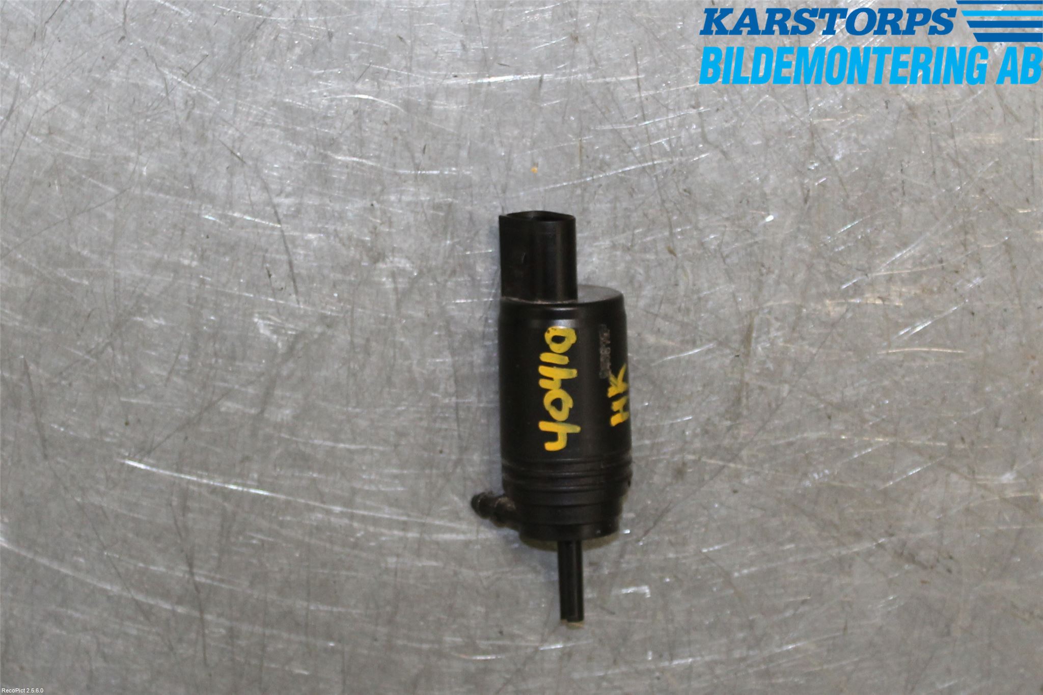 BMW 3 E90/91 SED/TOU 05-12 Spylerpumpe Frontrute