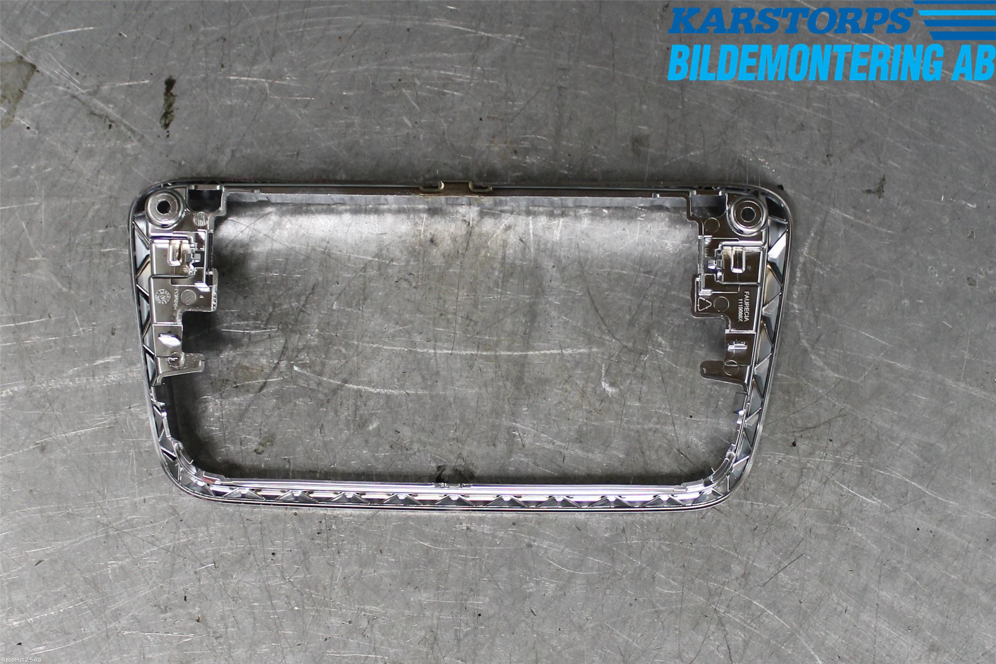 Mercedes-Benz MB CLA-KLASS (C117/X117) 13-19 Innr Radio Ramme
