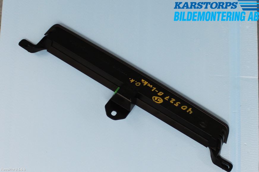 Volvo XC70 05-07 Bremselys Bakrute
