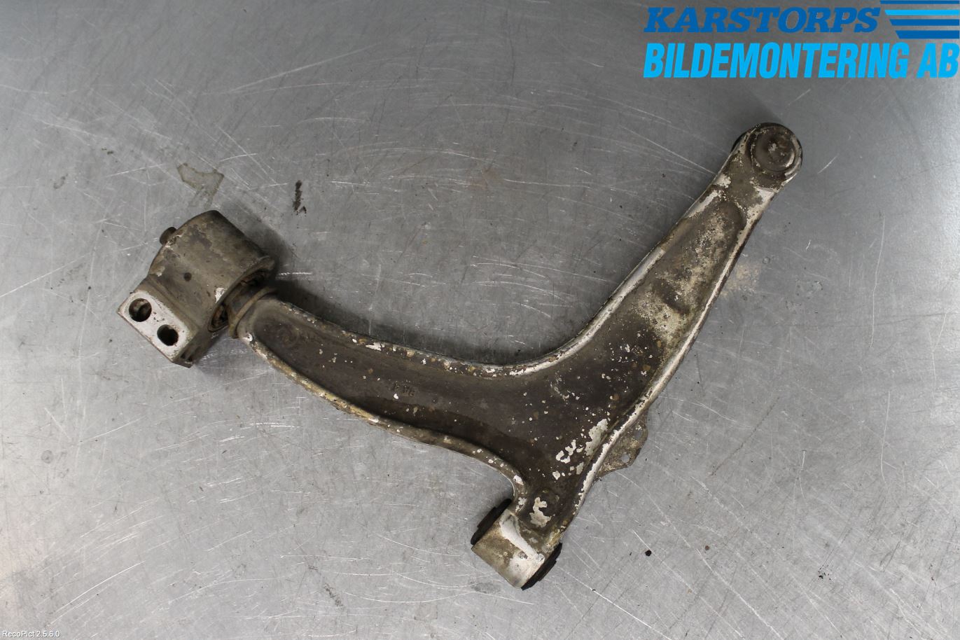 Opel VECTRA C 02-05 Bærearm Foran Høyre Nedre