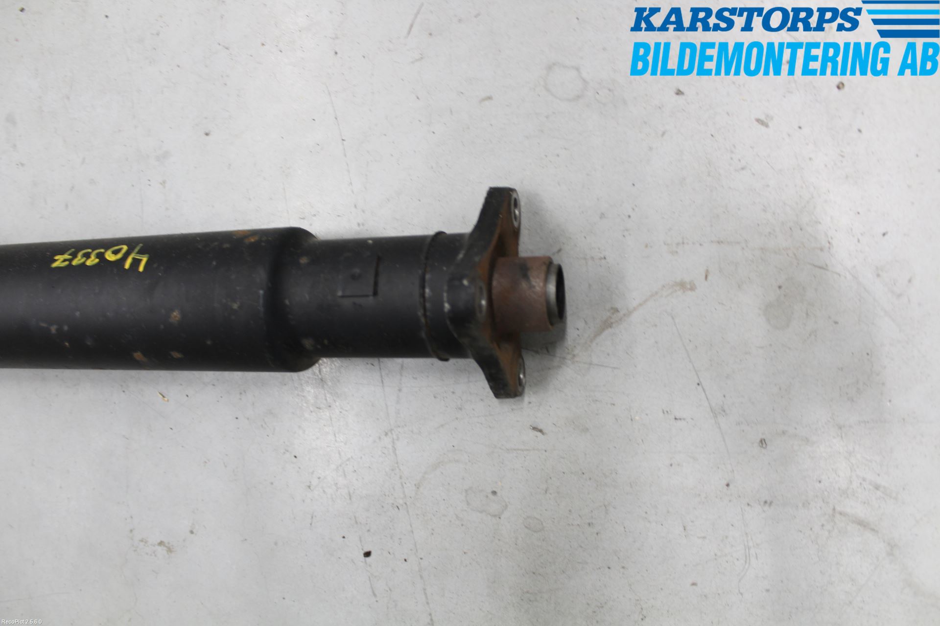 BMW 3 F30/F31/F80 12-19 Mellomaksel Kompl