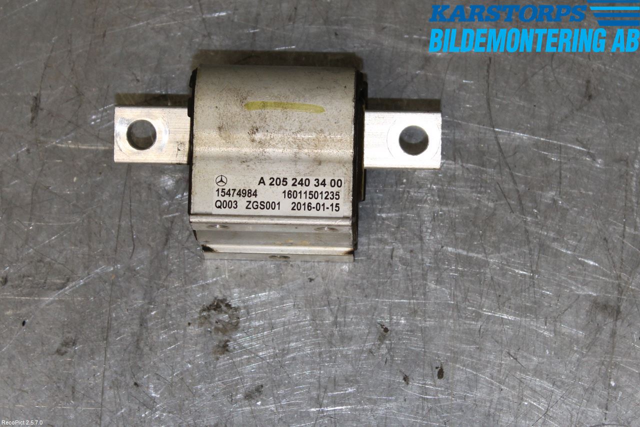 Mercedes-Benz MB C-KLASS (W205) 14-21 Gearkasse Feste Gummi