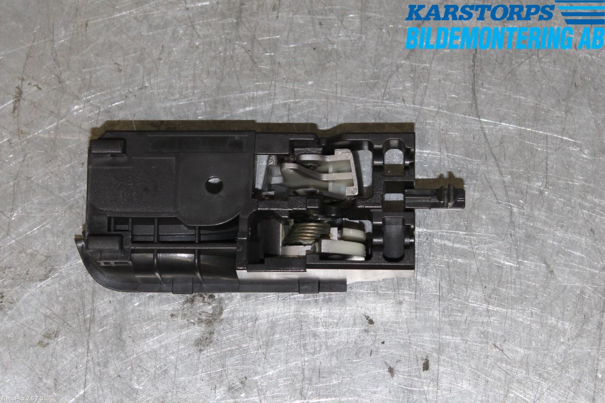 Suzuki SWIFT 05-10 Innr Dørhandtak V Indre