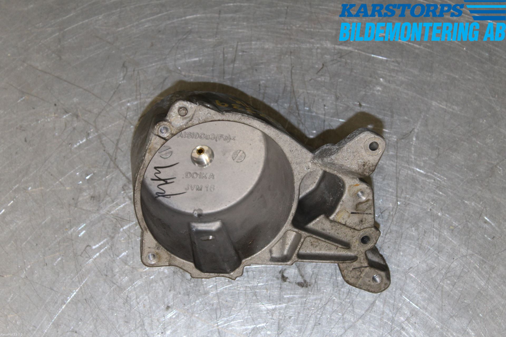 Volvo V40 12-19 Drivstoff Filter - Holder