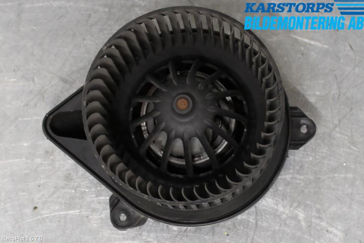 Renault TRAFIC   02-14 Varmeapparat Viftemotor