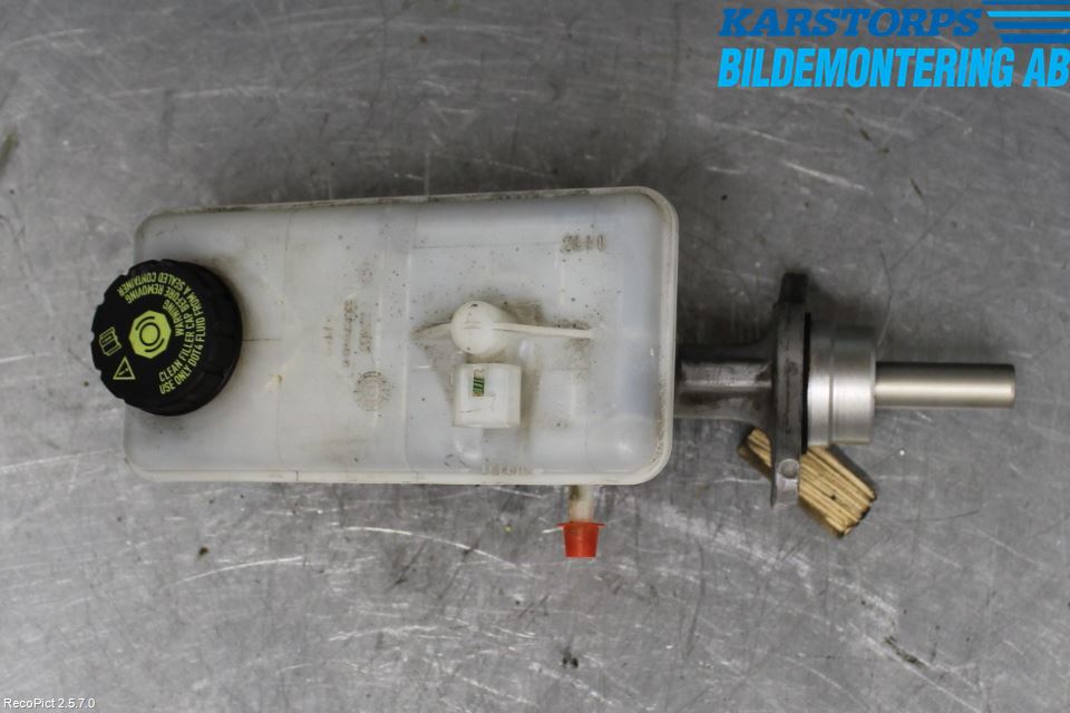 Renault TRAFIC   02-14 Brems Hovedsylinder