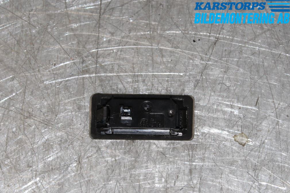 BMW 3 F30/F31/F80 12-19 Skilt Belysning