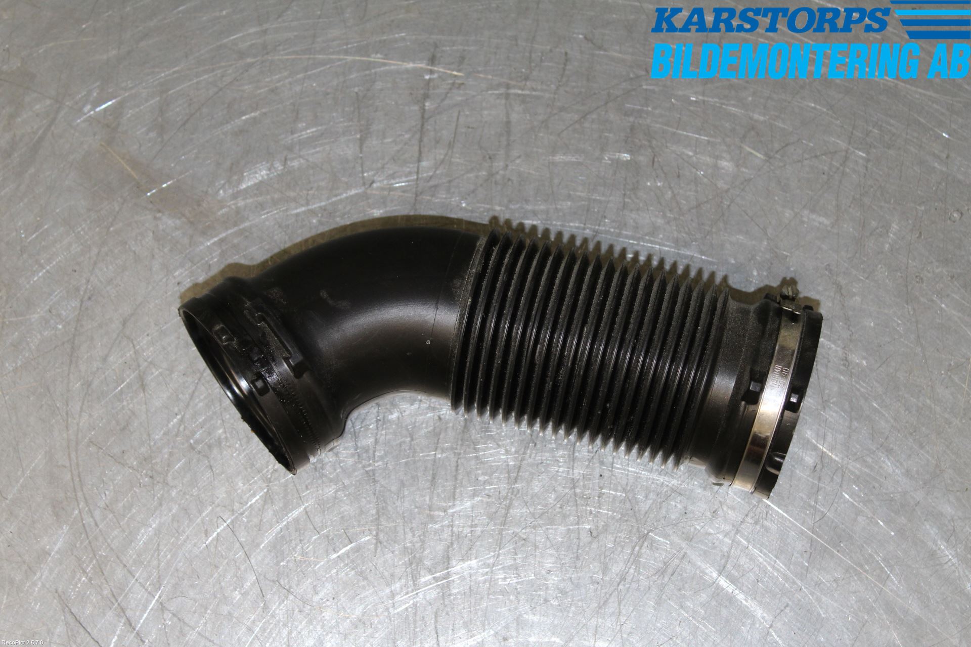 Volvo V70 14-16 Inns Gummibelg - Slange