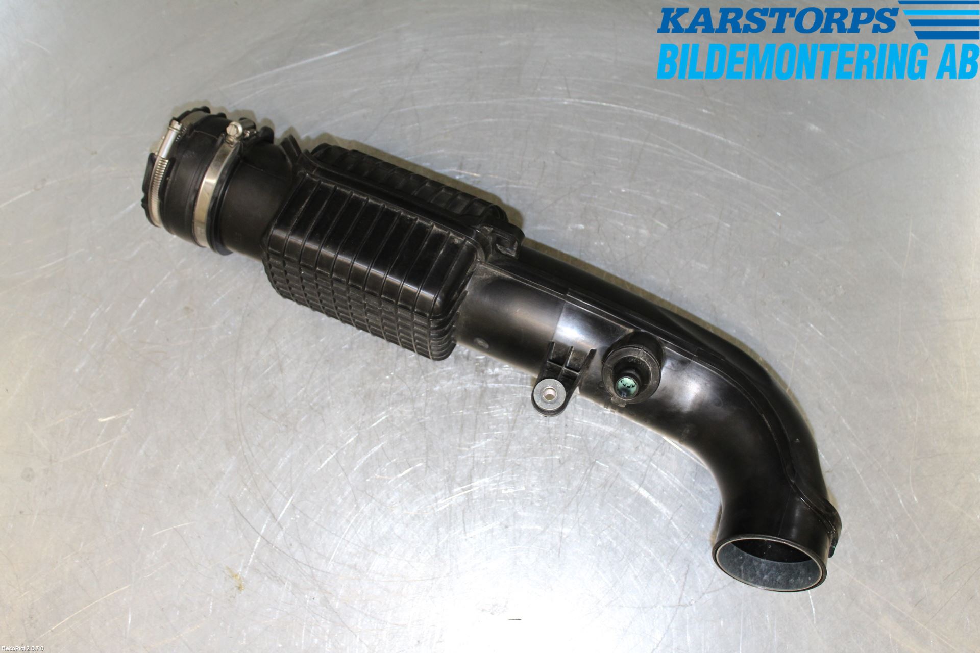 Volvo V70 14-16 Inns Gummibelg - Slange