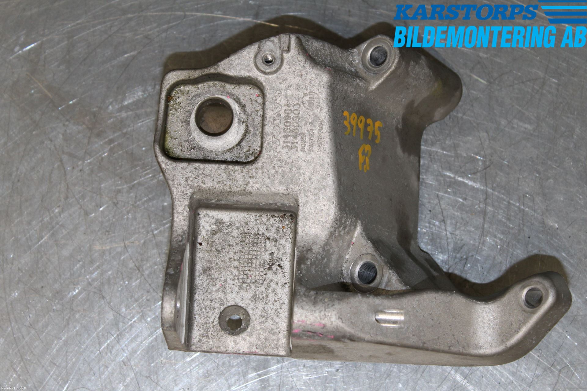Volvo V70 14-16 Motor Feste Stål-Alu