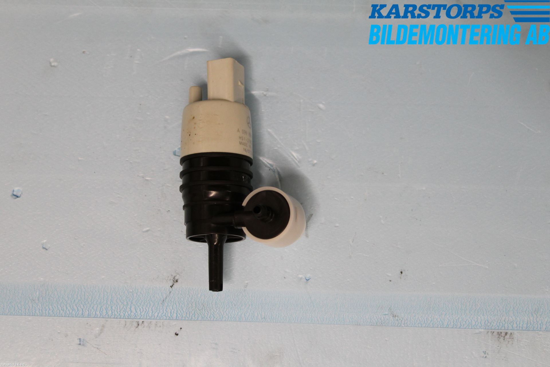 Mercedes-Benz MB GLC-KLASS (X253/C253) 15-22 Spylerpumpe Frontrute