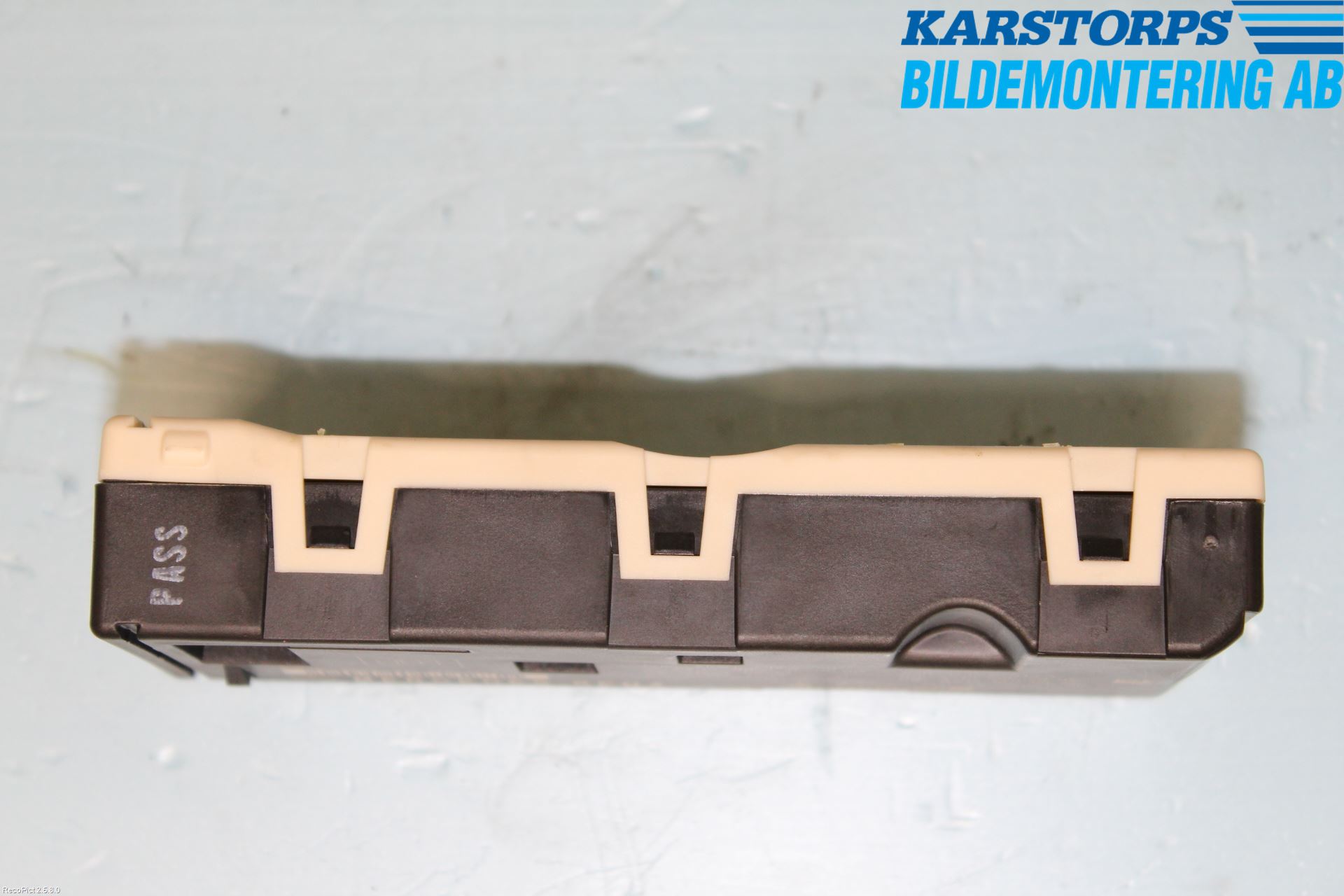 Mercedes-Benz MB CLS (C218/X218) 11-17 Styreenhet Bakluke