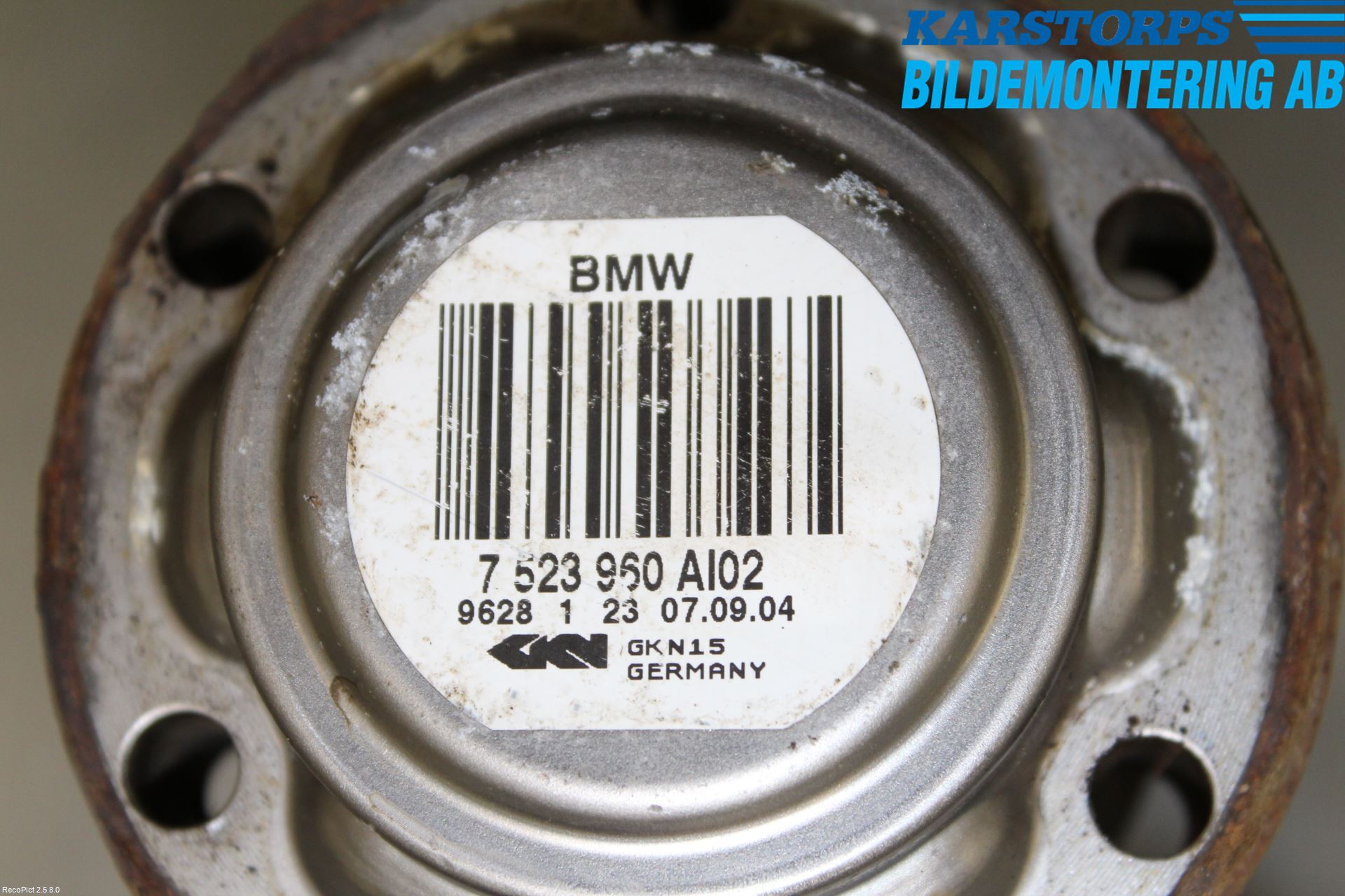 BMW 1 E87/81 5D/3D 03-11 Drivaksel Bak Kompl Høyre