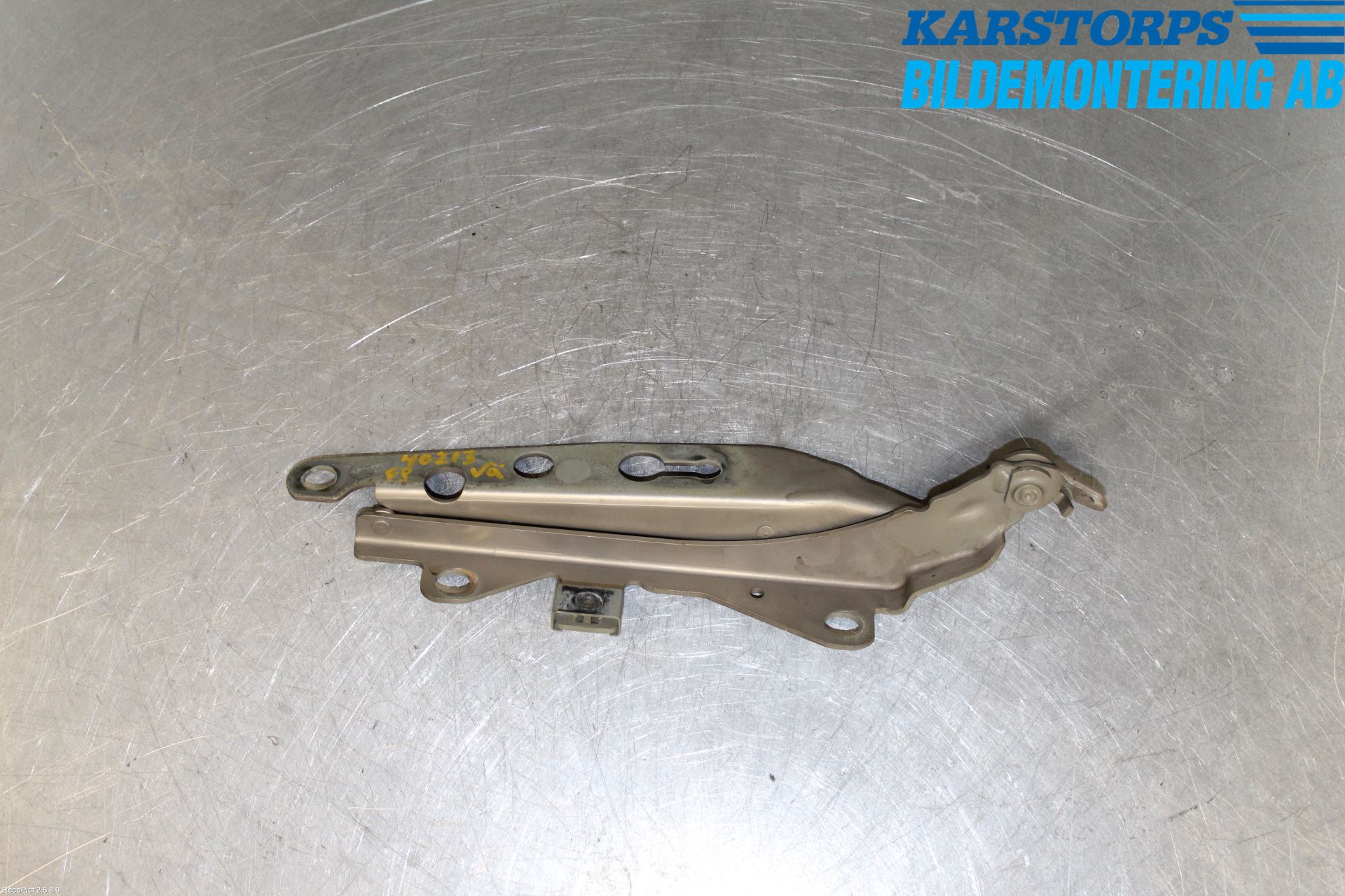 Volvo S60 01-04 Panser Hengsel - Hengsler