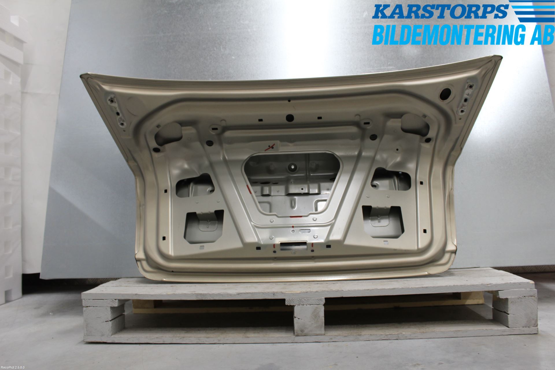Volvo S60 01-04 Bakluke Koffertlokk