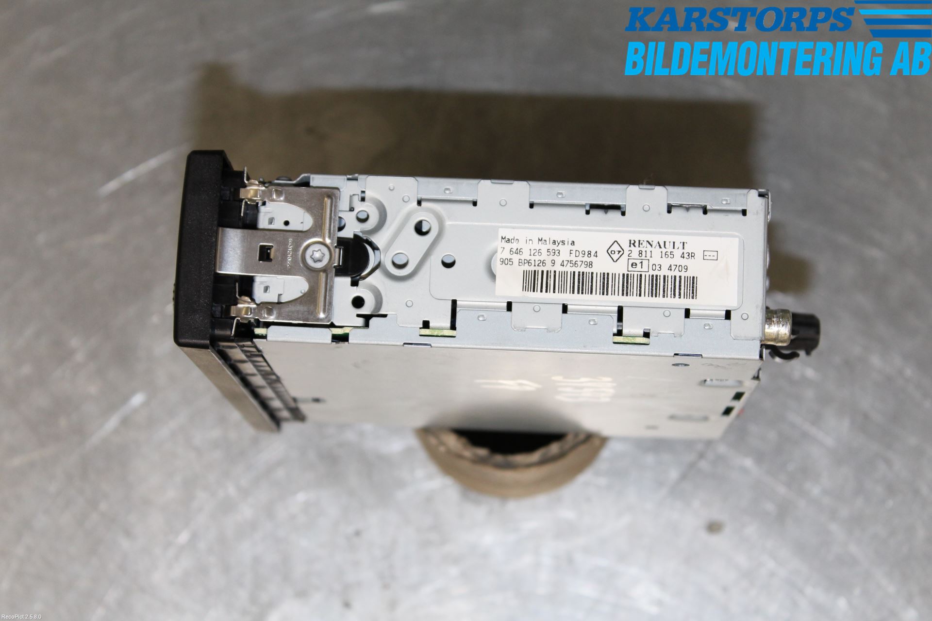 Dacia SANDERO 09-13 Stereo Radio Med Cd