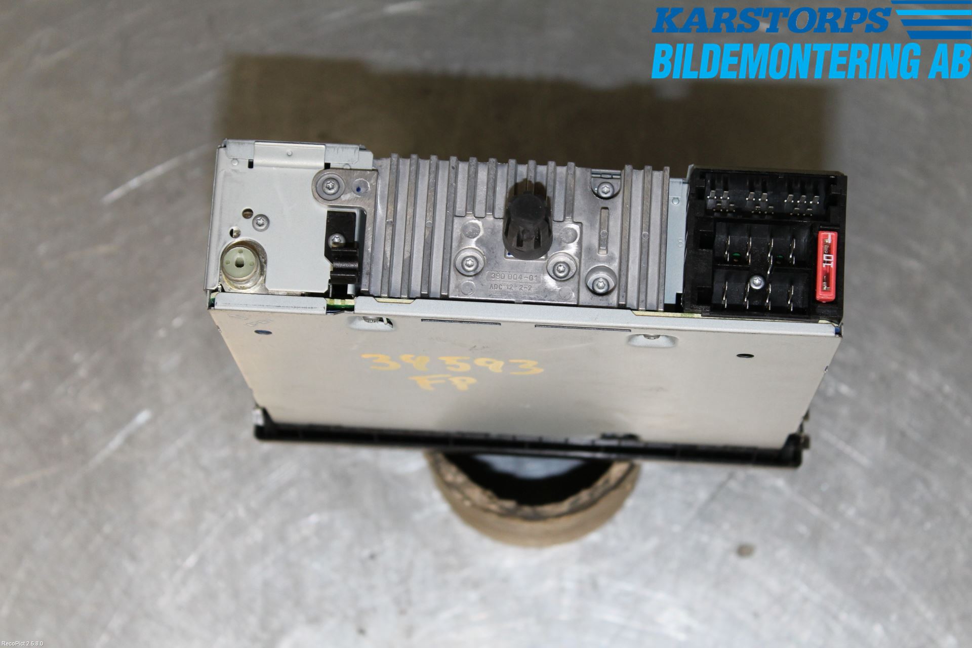 Dacia SANDERO 09-13 Stereo Radio Med Cd