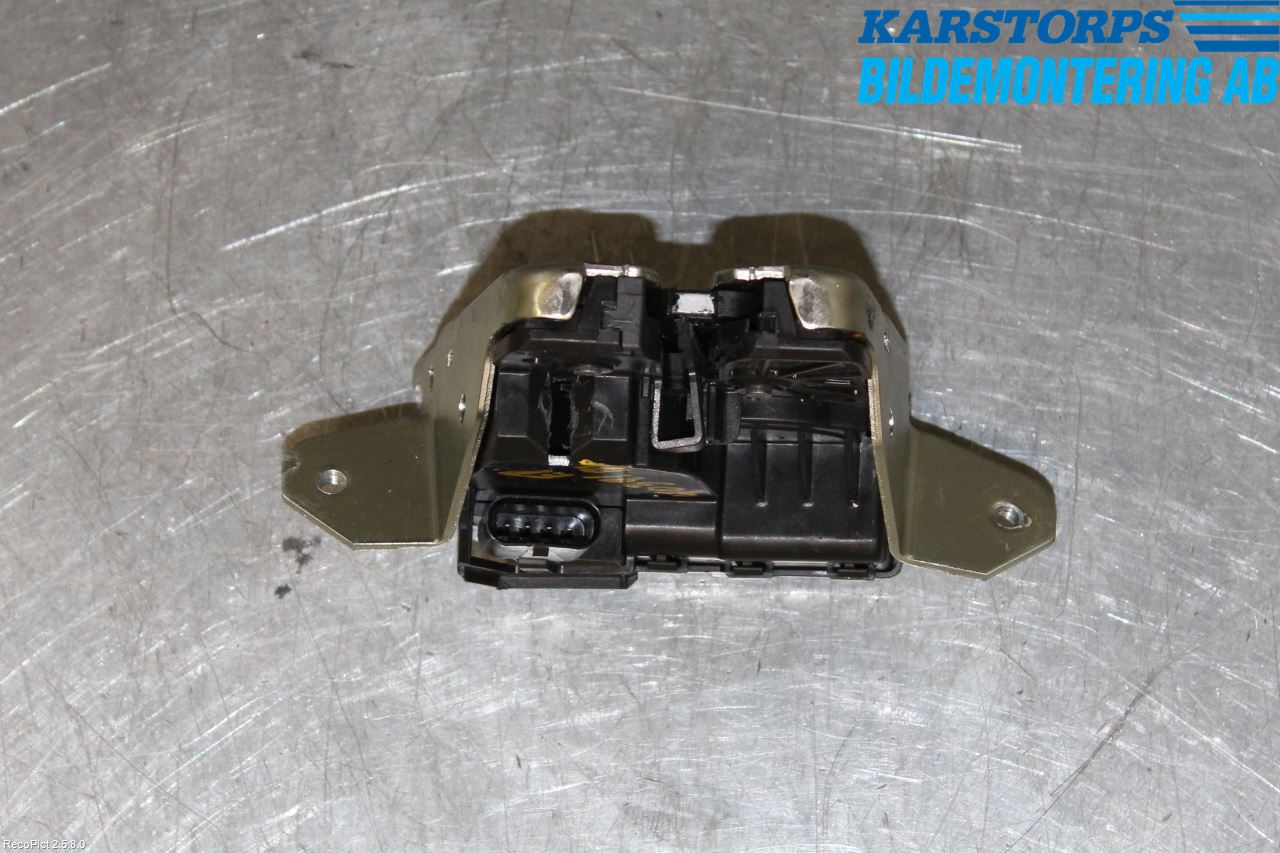 Mercedes-Benz MB CLA-KLASS (C117/X117) 13-19 Bakluke-Lokk Låsekasse