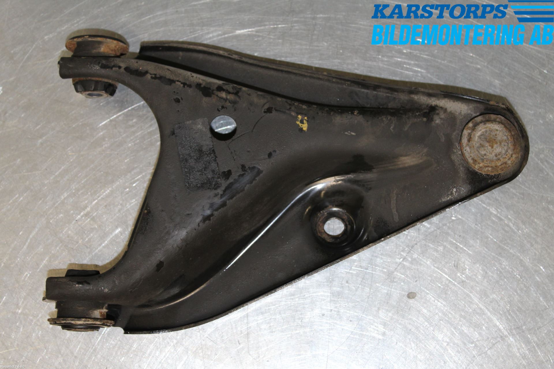 Dacia SANDERO 09-13 Bærearm Foran Høyre Nedre