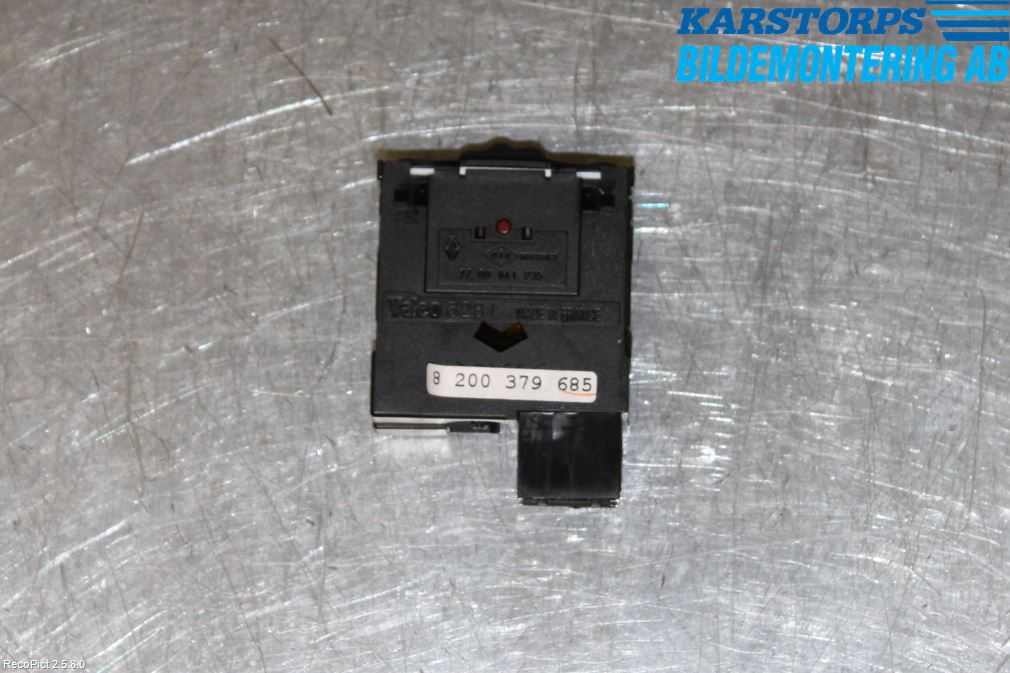 Renault CLIO III  09-12 Frontlykt Lysspredderreg