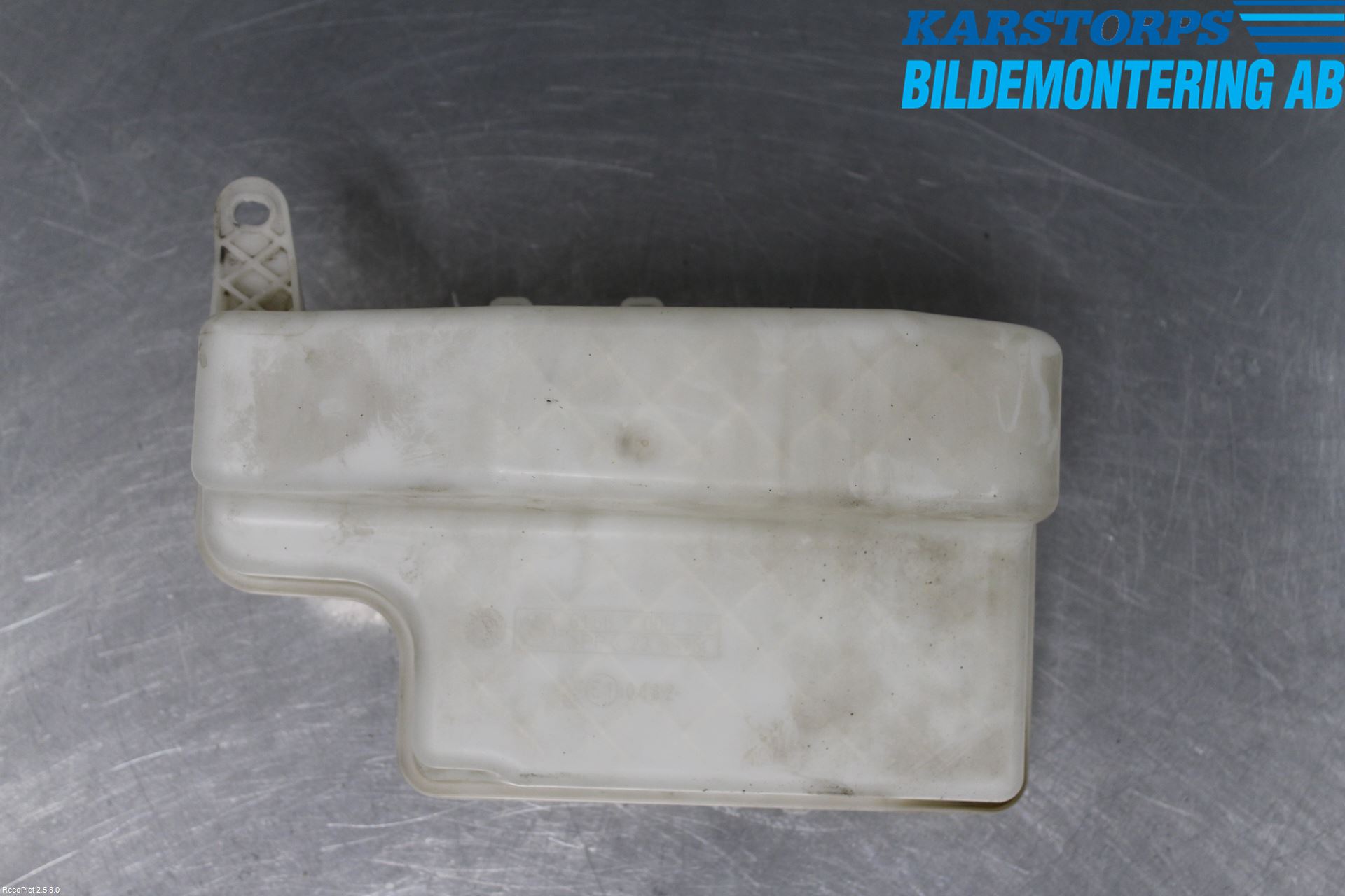 BMW 7 E65/66    00-08 Spylerbeholder Frontrute-Lykte