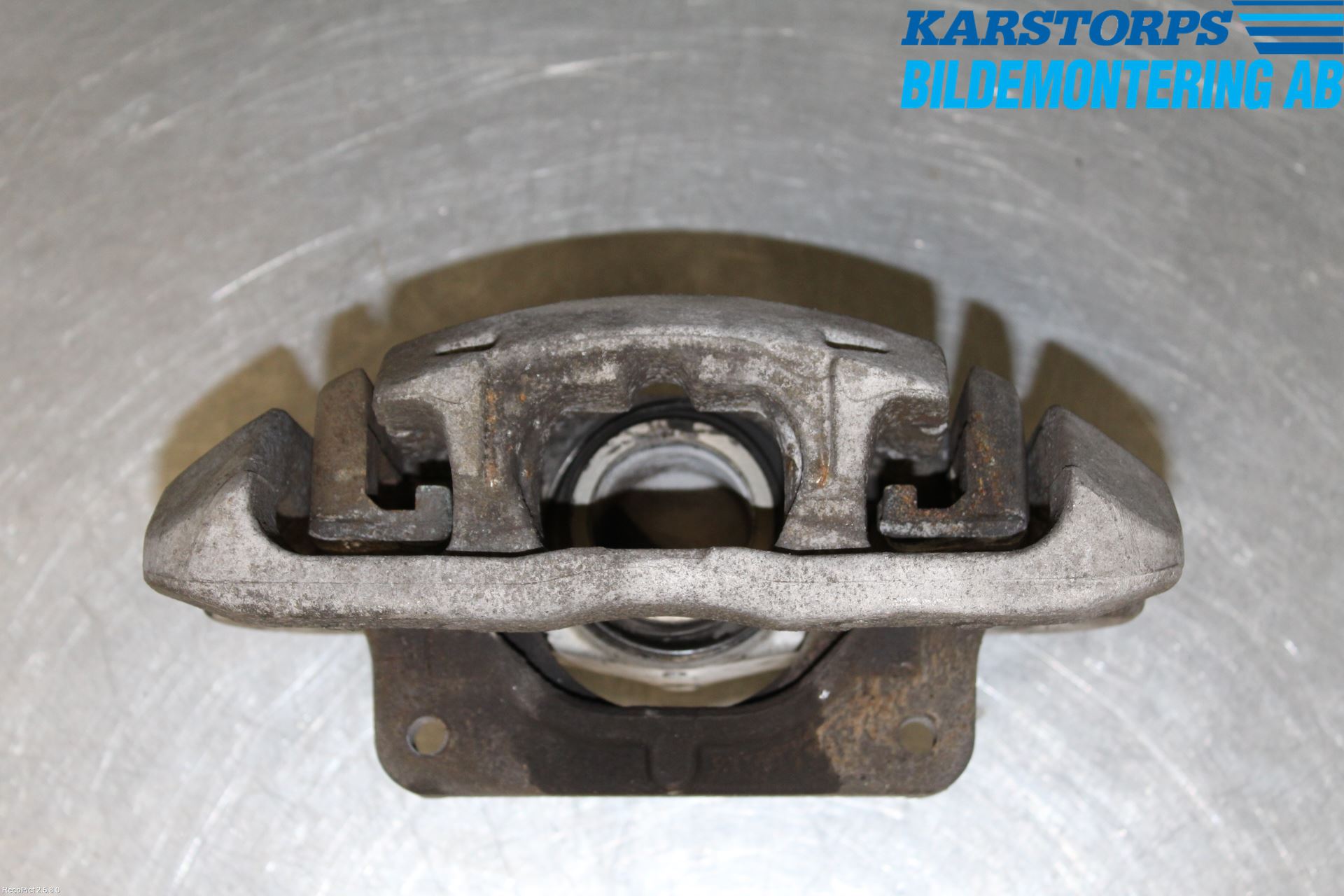BMW 7 E65/66    00-08 Bremsecaliper Foran Høyre