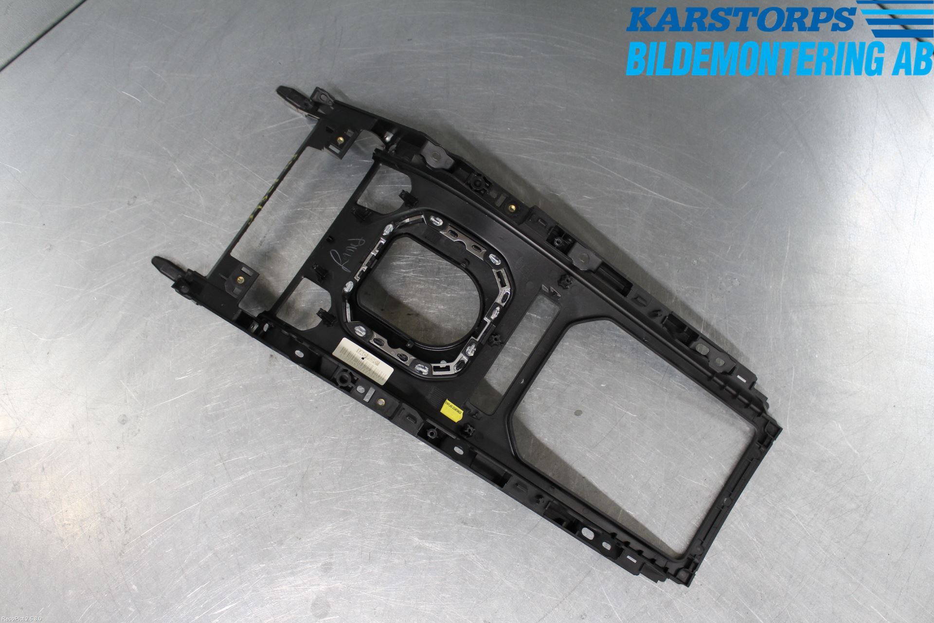 Landrover LAND ROVER RANGE ROVER EVOQUE (L538) 11-18 Innr Konsoll-Lomme