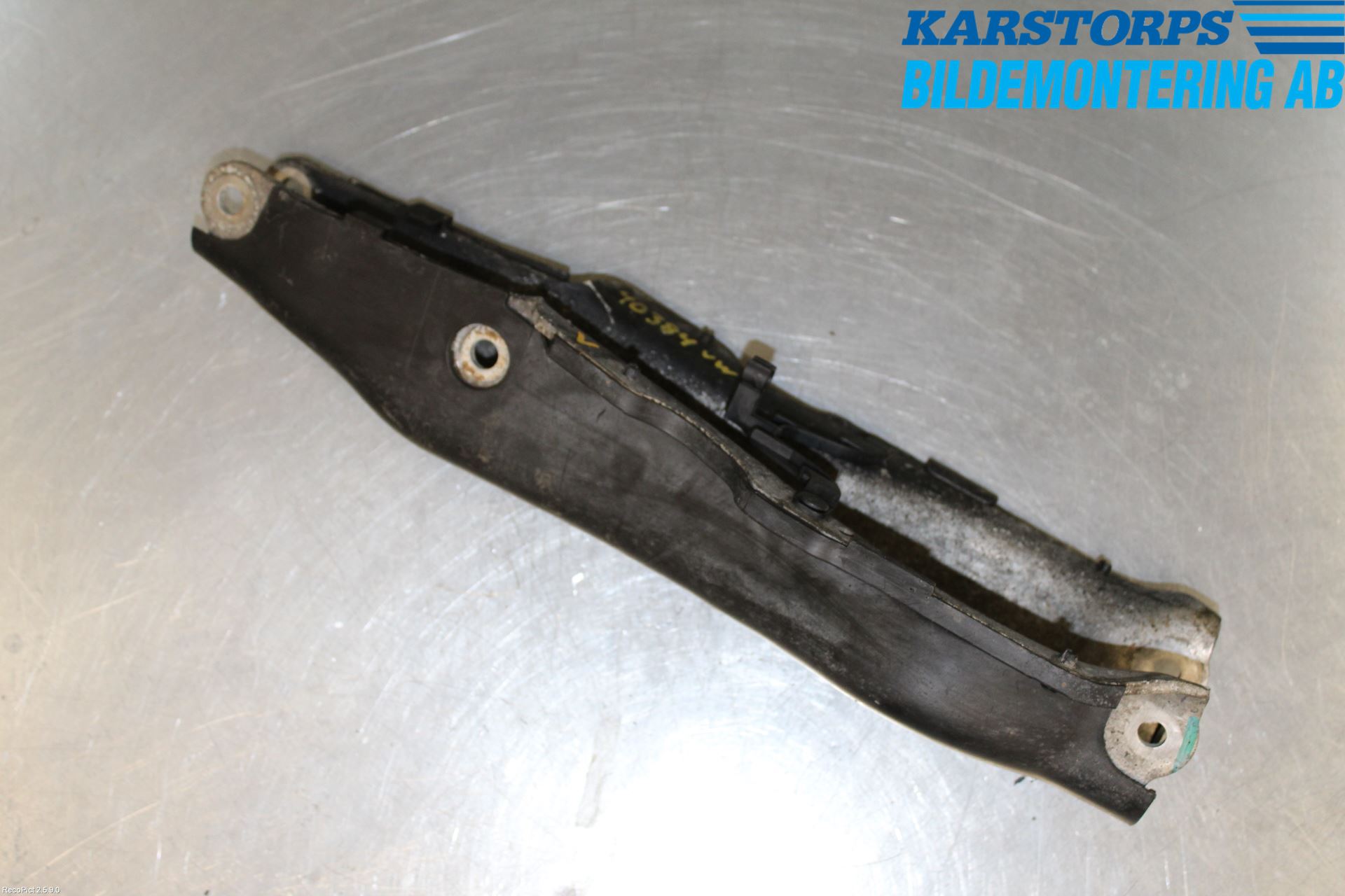 Mercedes-Benz MB S-KLASS (W220)  99-05 Bærearm Bak Venstre