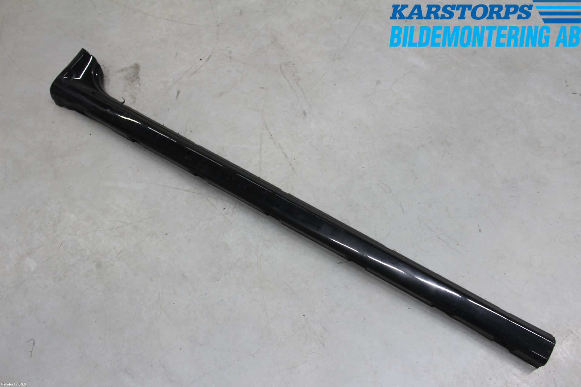 Audi A6/S6     05-11 Kanalskjørt Høyre