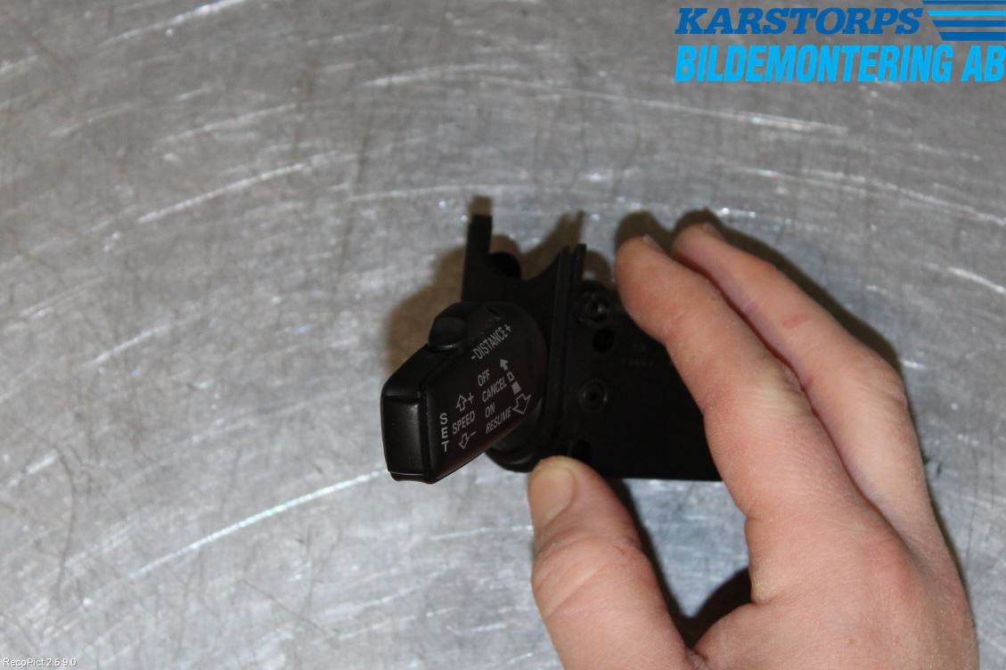 Audi A6/S6     05-11 Bryter Cruisekontroll Hoved