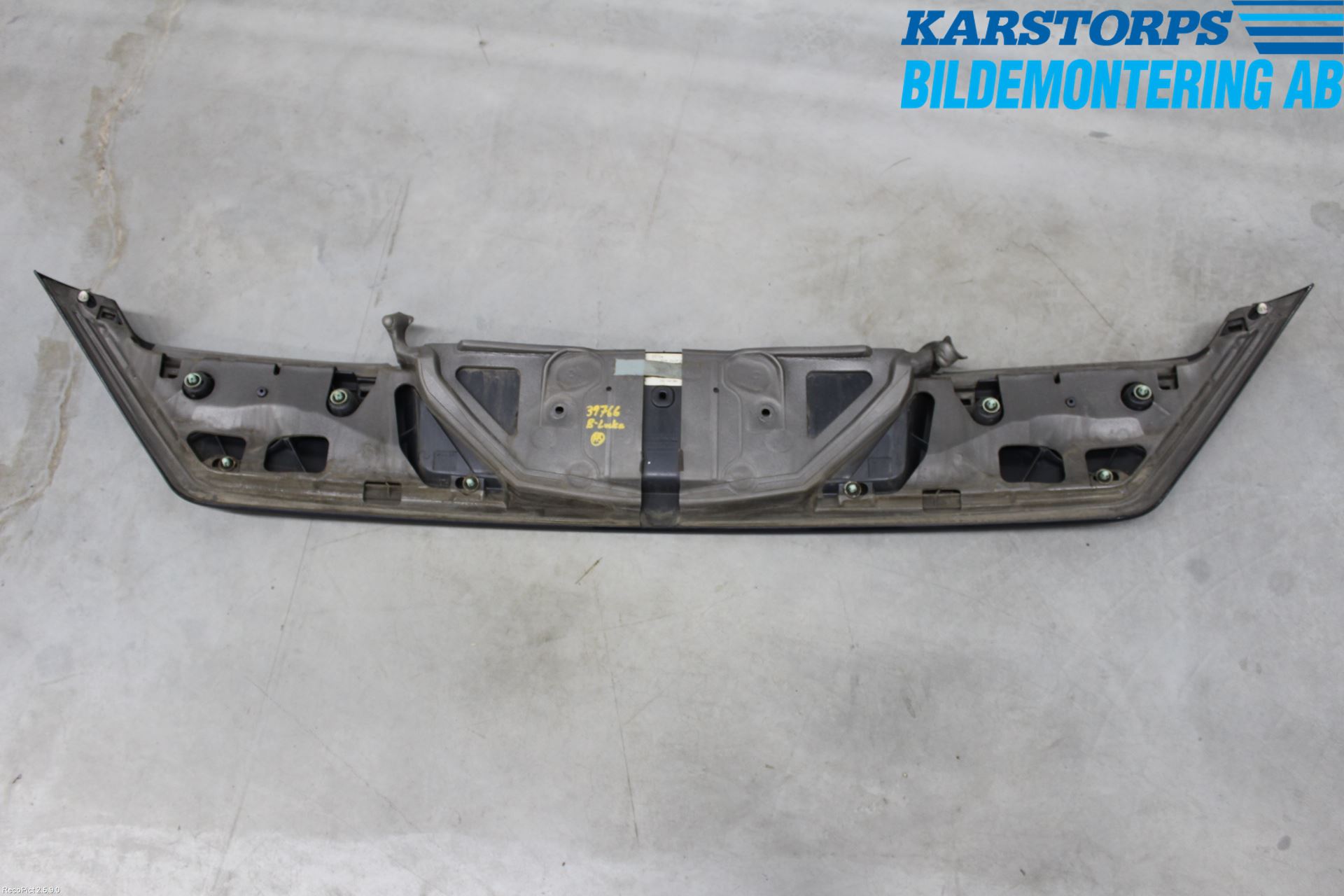 BMW 7 E65/66    00-08 List Bak-Bakluke