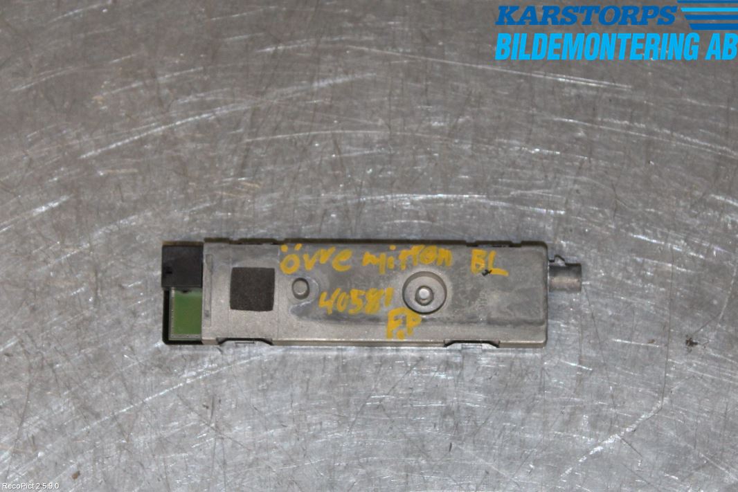 Mercedes-Benz MB E-KLASS (W212) 09-16 Stereo Antenneforsterker