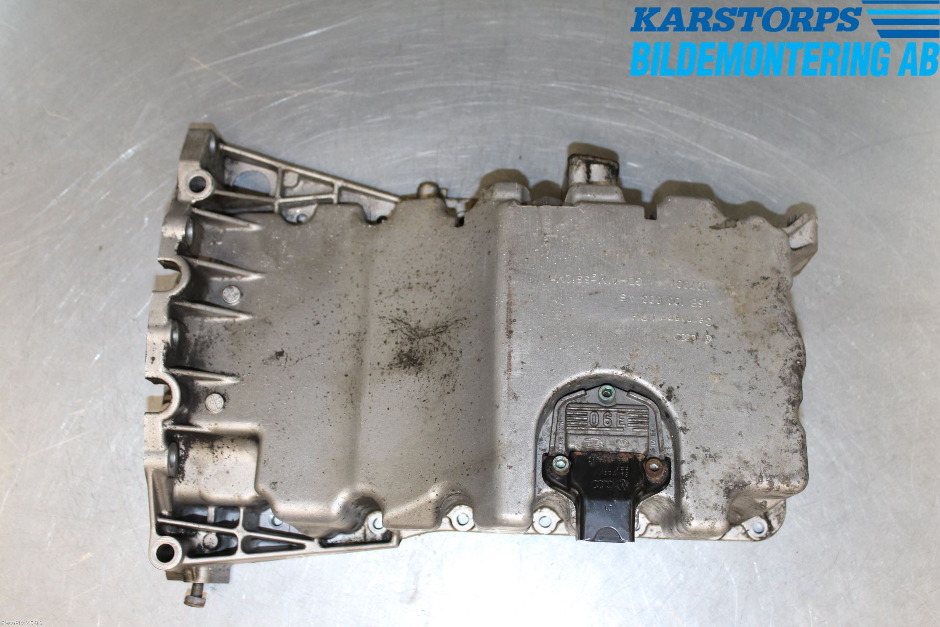 Audi A4/S4 05-07 Bunnpanne
