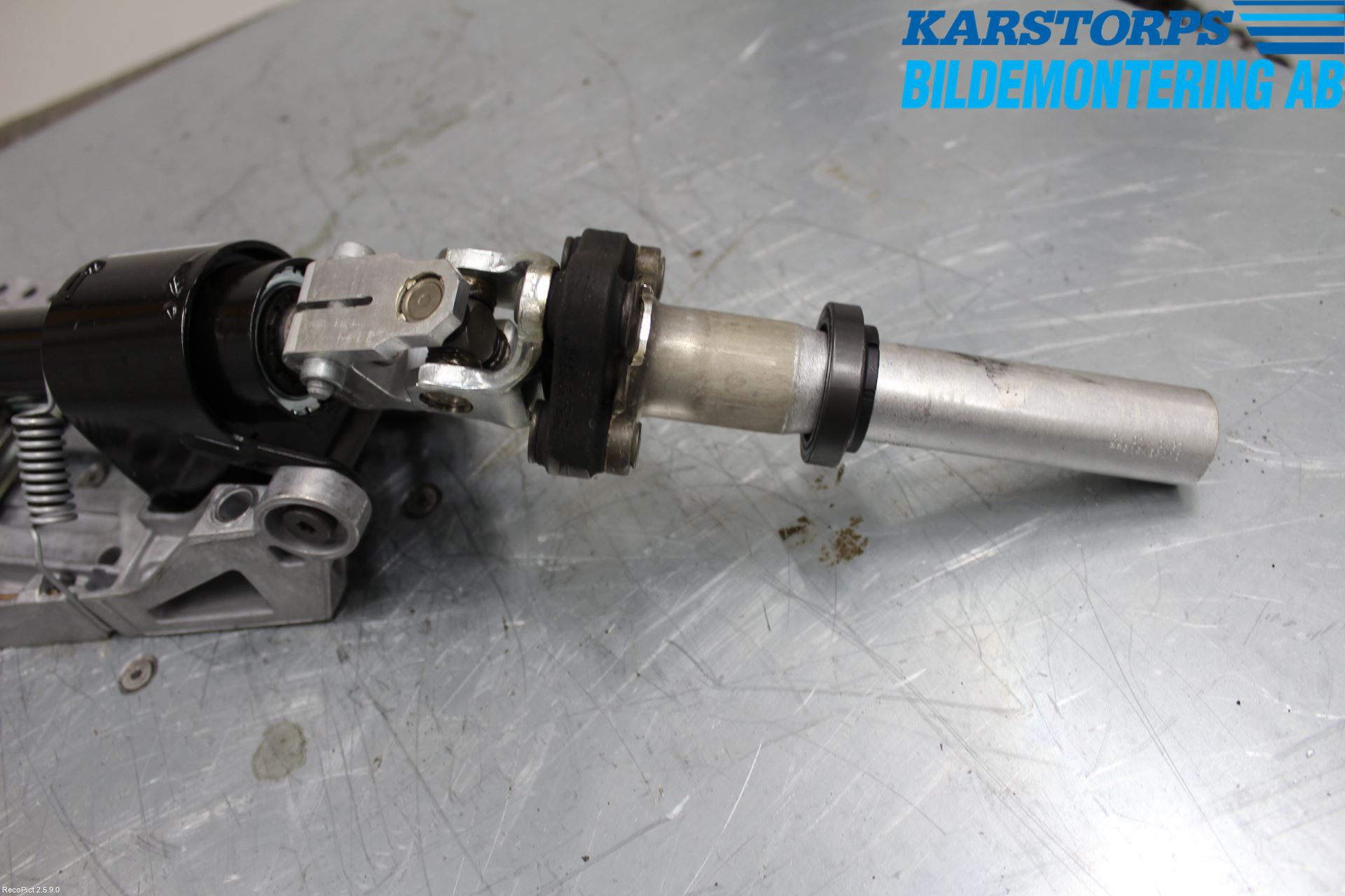 Mercedes-Benz MB E-KLASS (W212) 09-16 Rattakselaggregat Justerbart