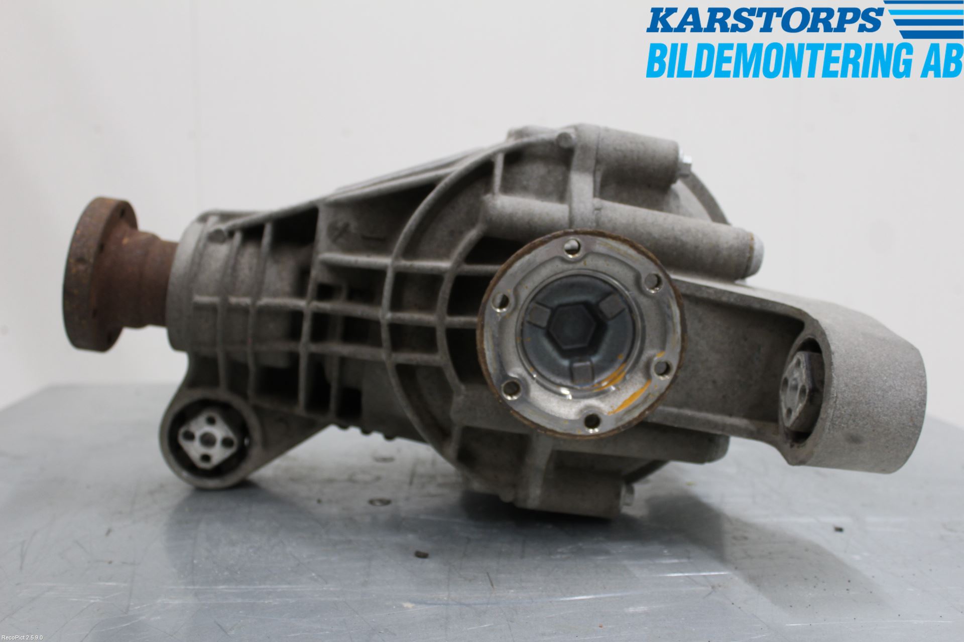 Audi Q7/SQ7 Bakaksel Kardang Bak -Diff