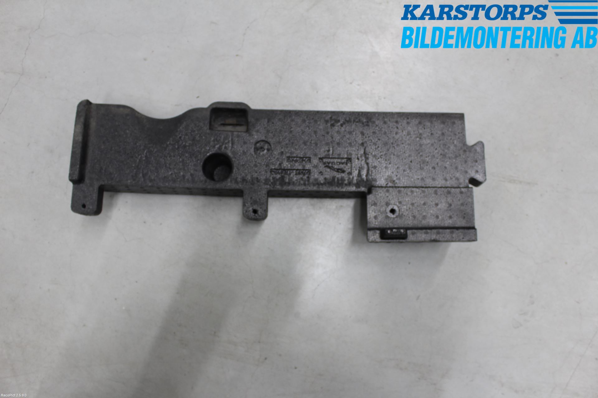 Jaguar XJ X350        03-09 Støtfanger Bak Deform Element