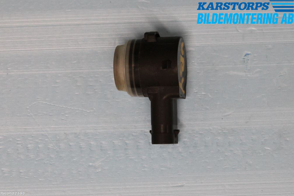 Mercedes-Benz MB E-KLASS (W212) 09-16 Sensor Ryggesensor