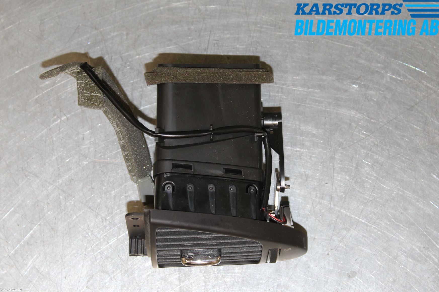 Jaguar XJ X350        03-09 Dashbord Kanal - Dyse