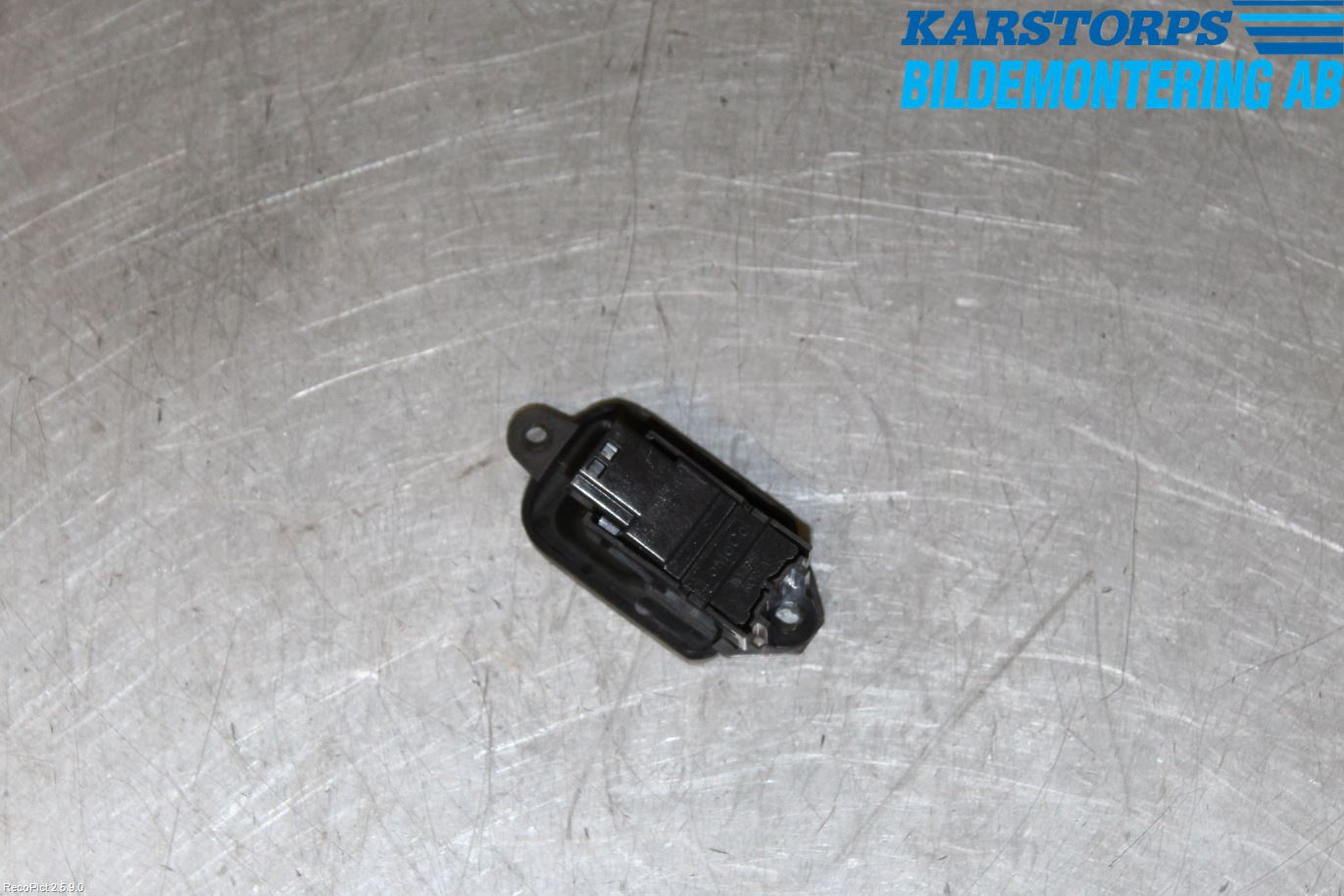 Volvo V60 11-13 Bryter Vindusheis