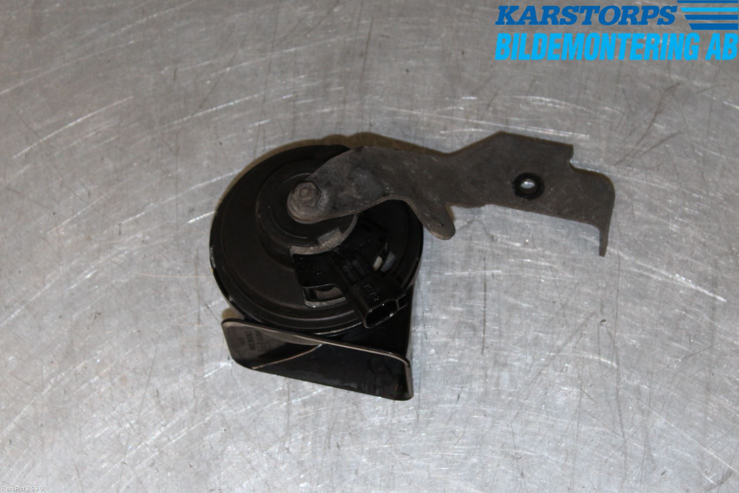 Jaguar XJ X350        03-09 Signalhorn
