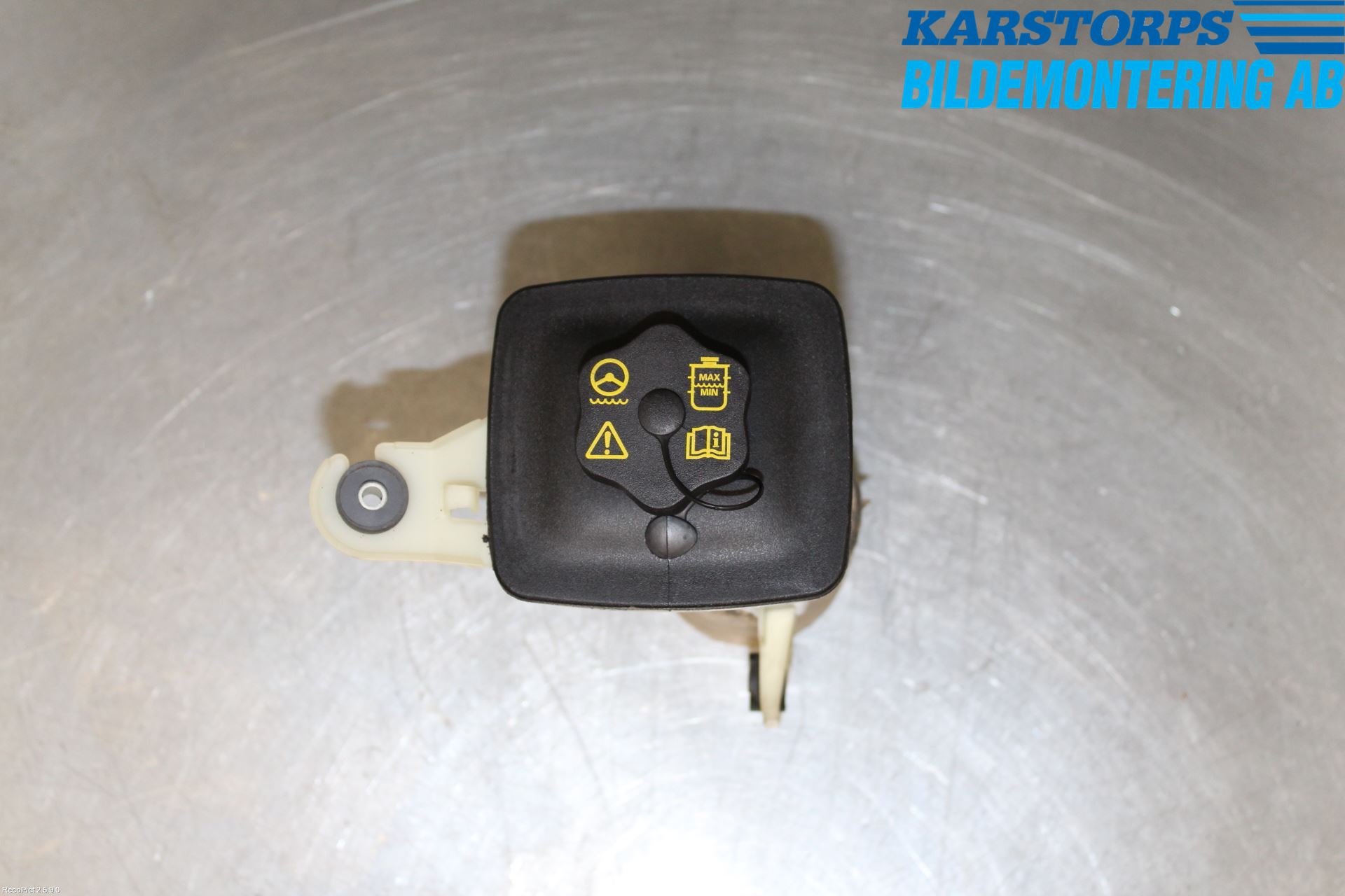 Jaguar XJ X350        03-09 Servo Oljebeholder