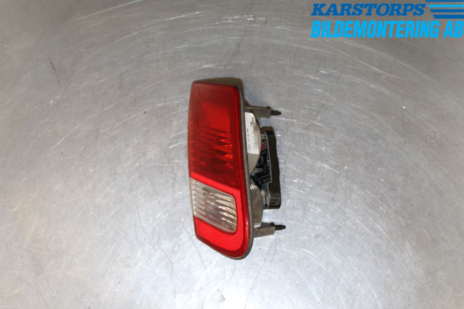 Saab 9-3 VER 2 Baklykt Venstre  På Luke(Indre