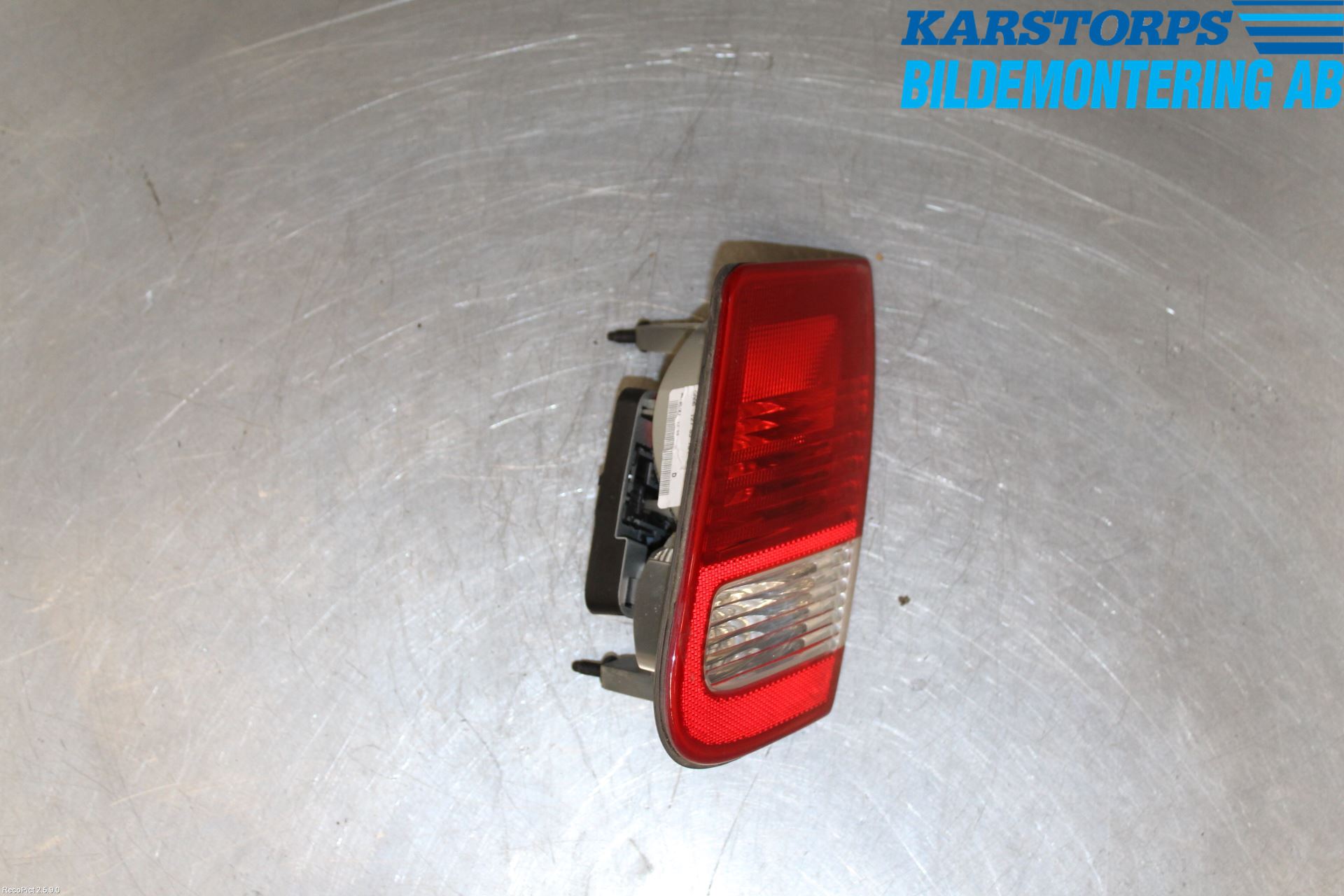 Saab 9-3 VER 2 Baklykt Høyre  På Luke(Indre)