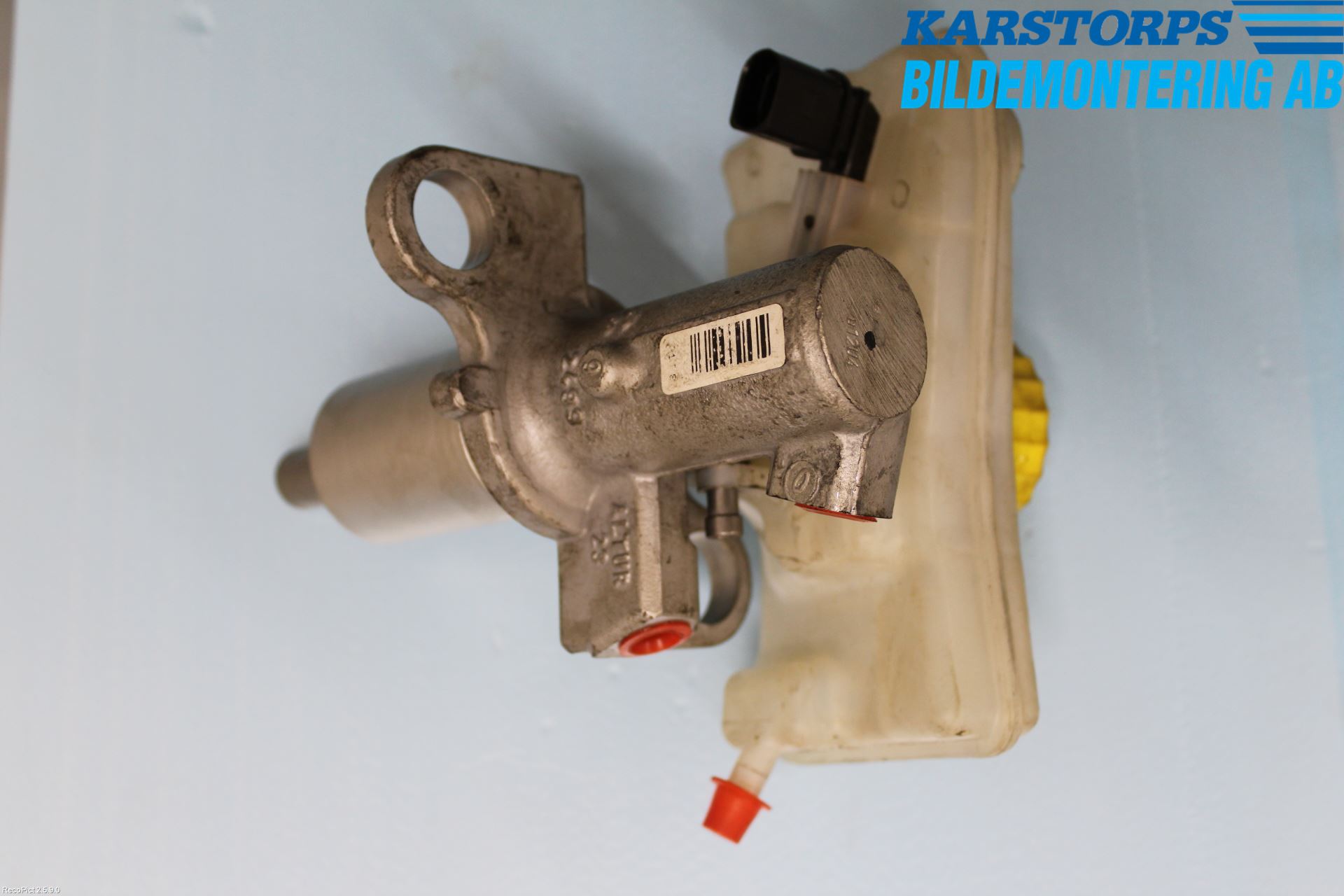 Audi A6/S6     05-11 Brems Hovedsylinder