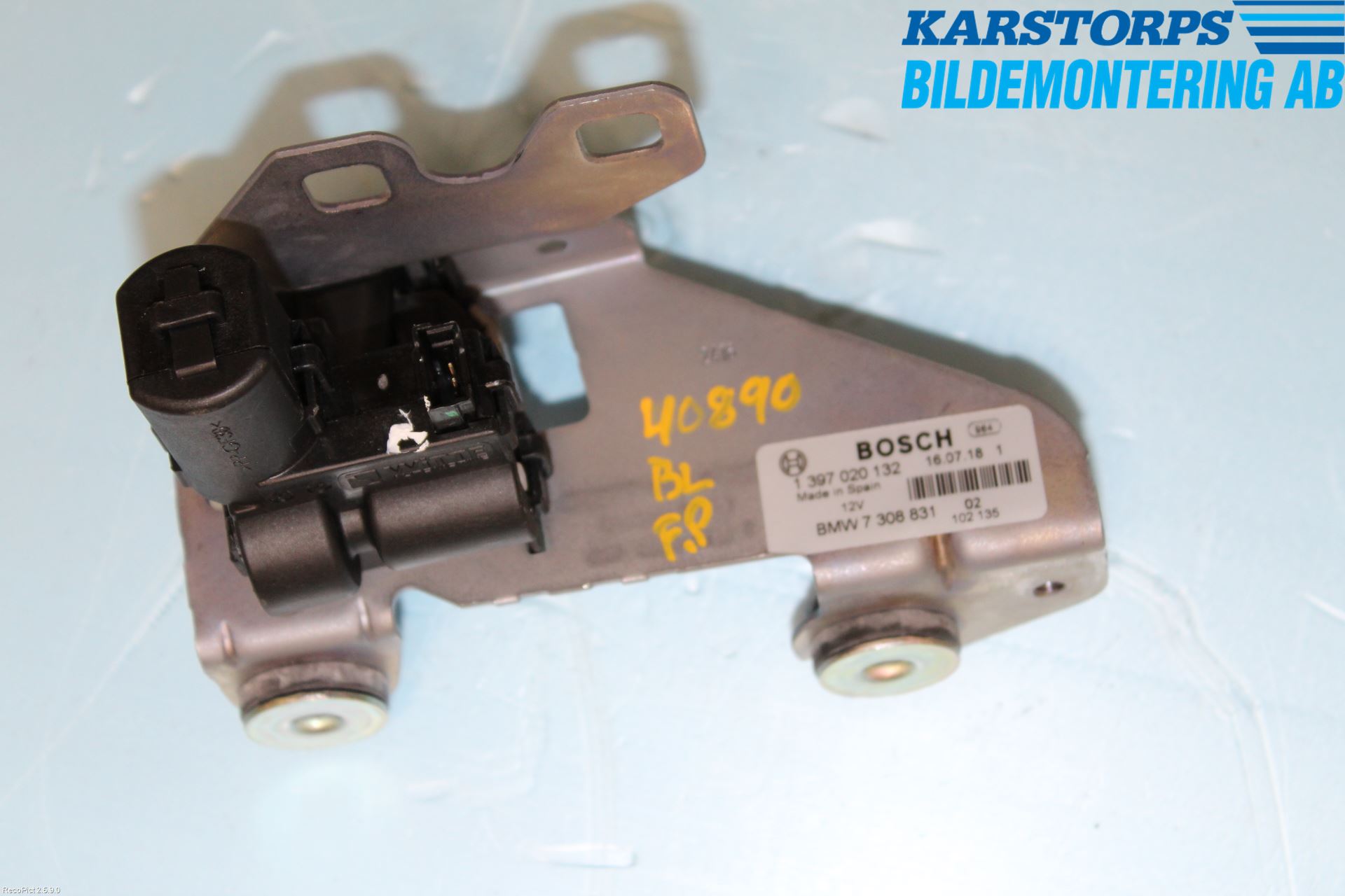 BMW 5 F10/F11/F18 09-17 Bakluke-Lokk Låsekasse