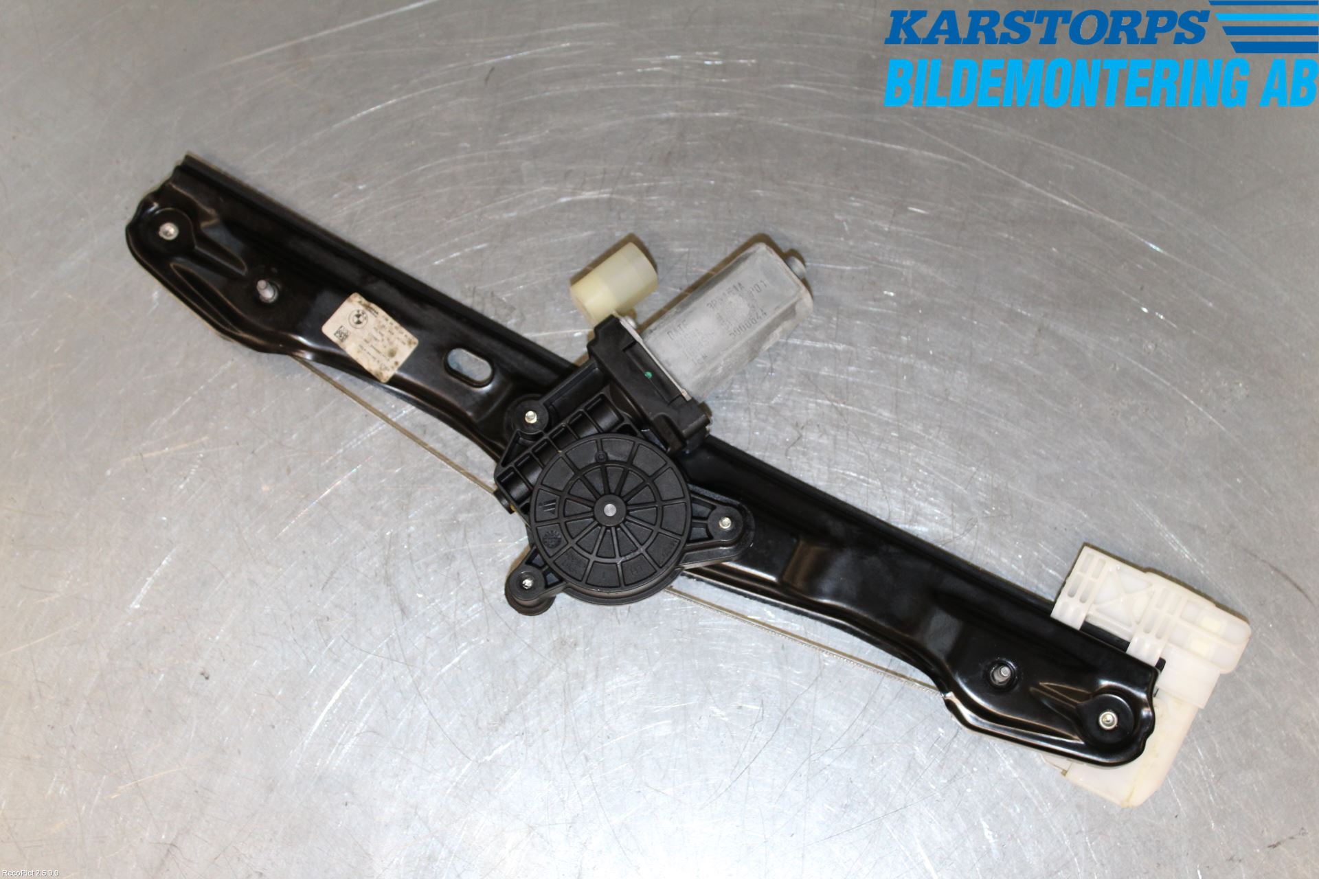 BMW 3 F30/F31/F80 12-19 Vindusheis El Komp