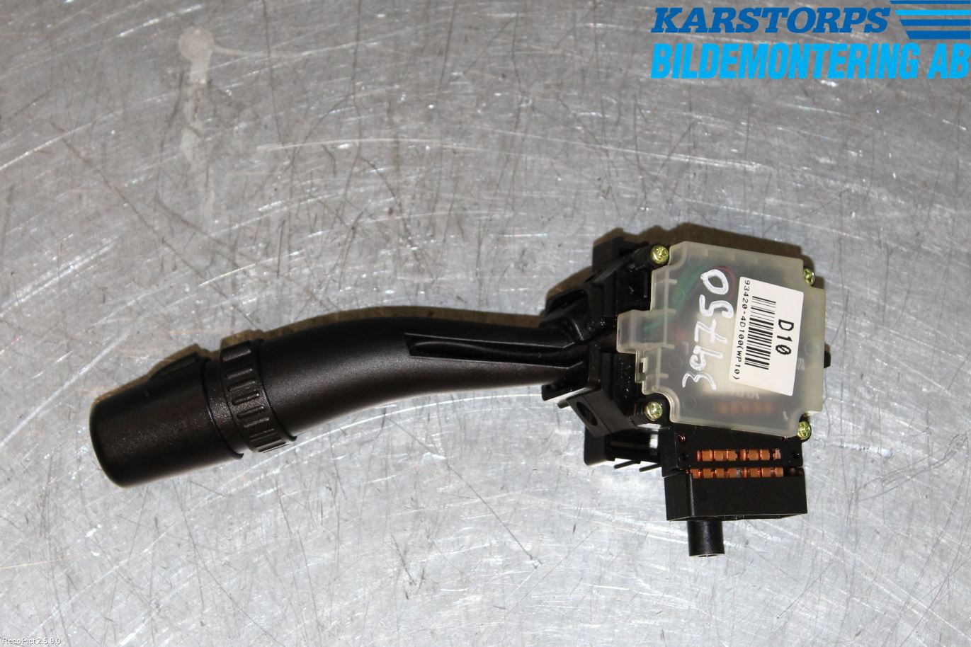 Kia CARNIVAL Bryter Ratt Visker - Spyler