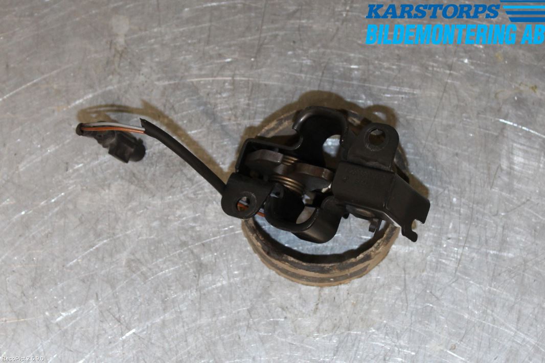Mercedes-Benz MB S-KLASS (W220)  99-05 Panserlås